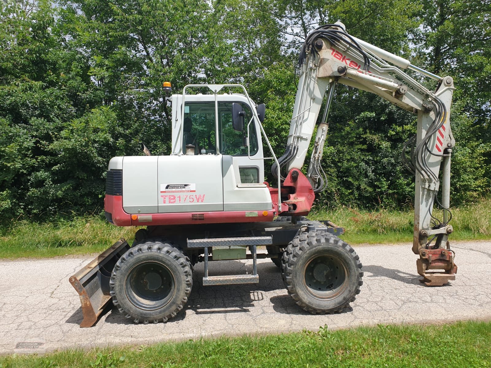 Mobilbagger des Typs Takeuchi TB 175W, Gebrauchtmaschine in Deutsch - Goritz (Bild 2)