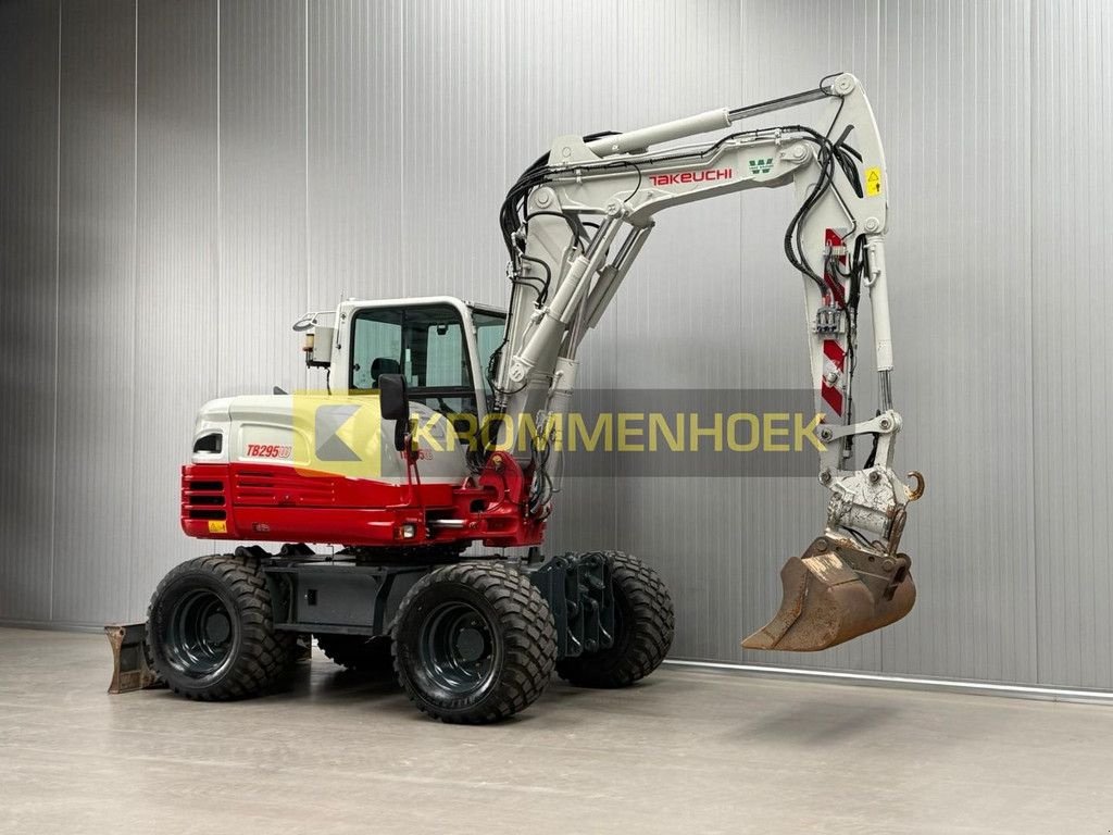 Mobilbagger des Typs Takeuchi TB 295 W Powertilt, Gebrauchtmaschine in Apeldoorn (Bild 7)