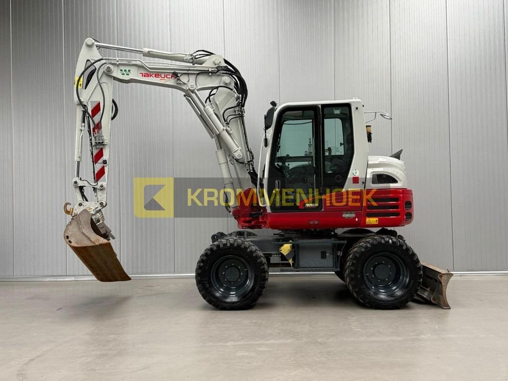 Mobilbagger des Typs Takeuchi TB 295 W Powertilt, Gebrauchtmaschine in Apeldoorn (Bild 1)