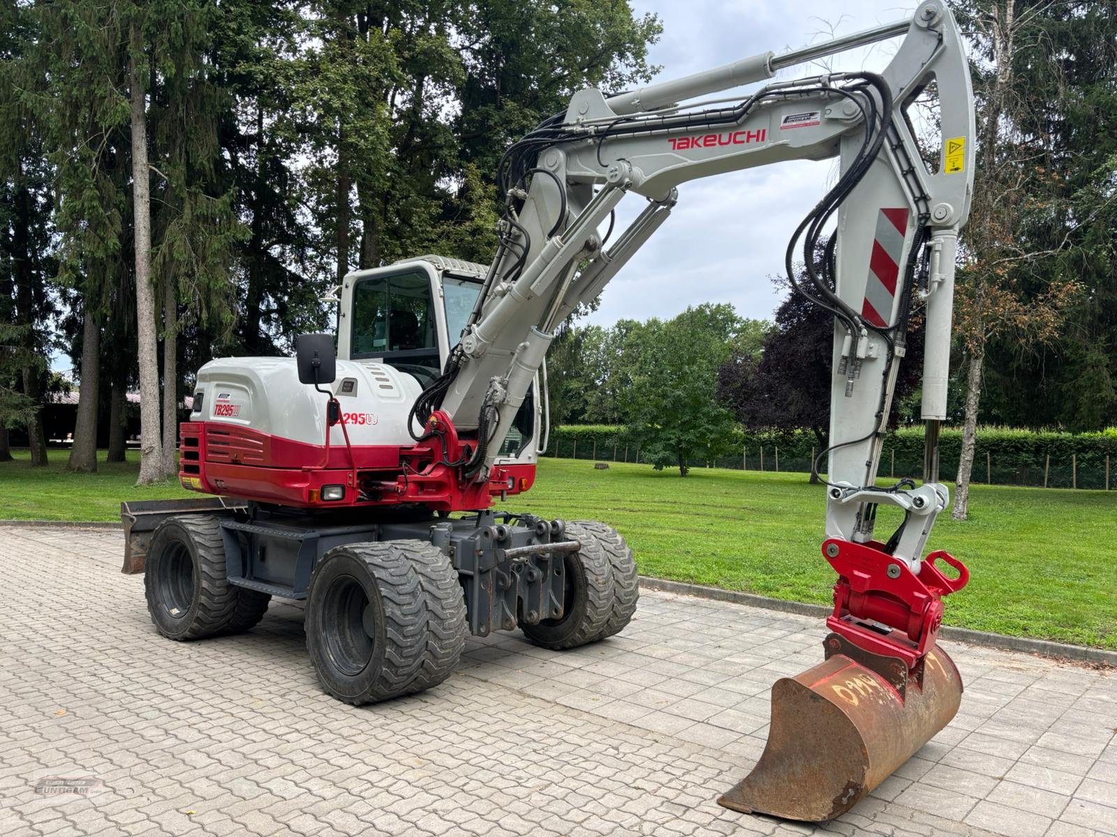 Mobilbagger typu Takeuchi TB 295 W, Gebrauchtmaschine v Deutsch - Goritz (Obrázek 4)