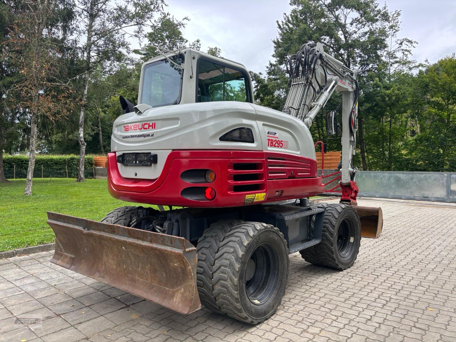 Mobilbagger typu Takeuchi TB 295 W, Gebrauchtmaschine v Deutsch - Goritz (Obrázek 8)