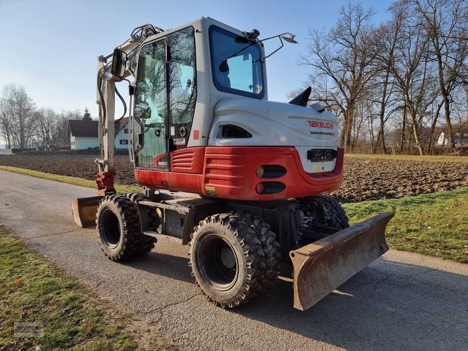 Mobilbagger от тип Takeuchi TB 295 W, Gebrauchtmaschine в Deutsch - Goritz (Снимка 5)