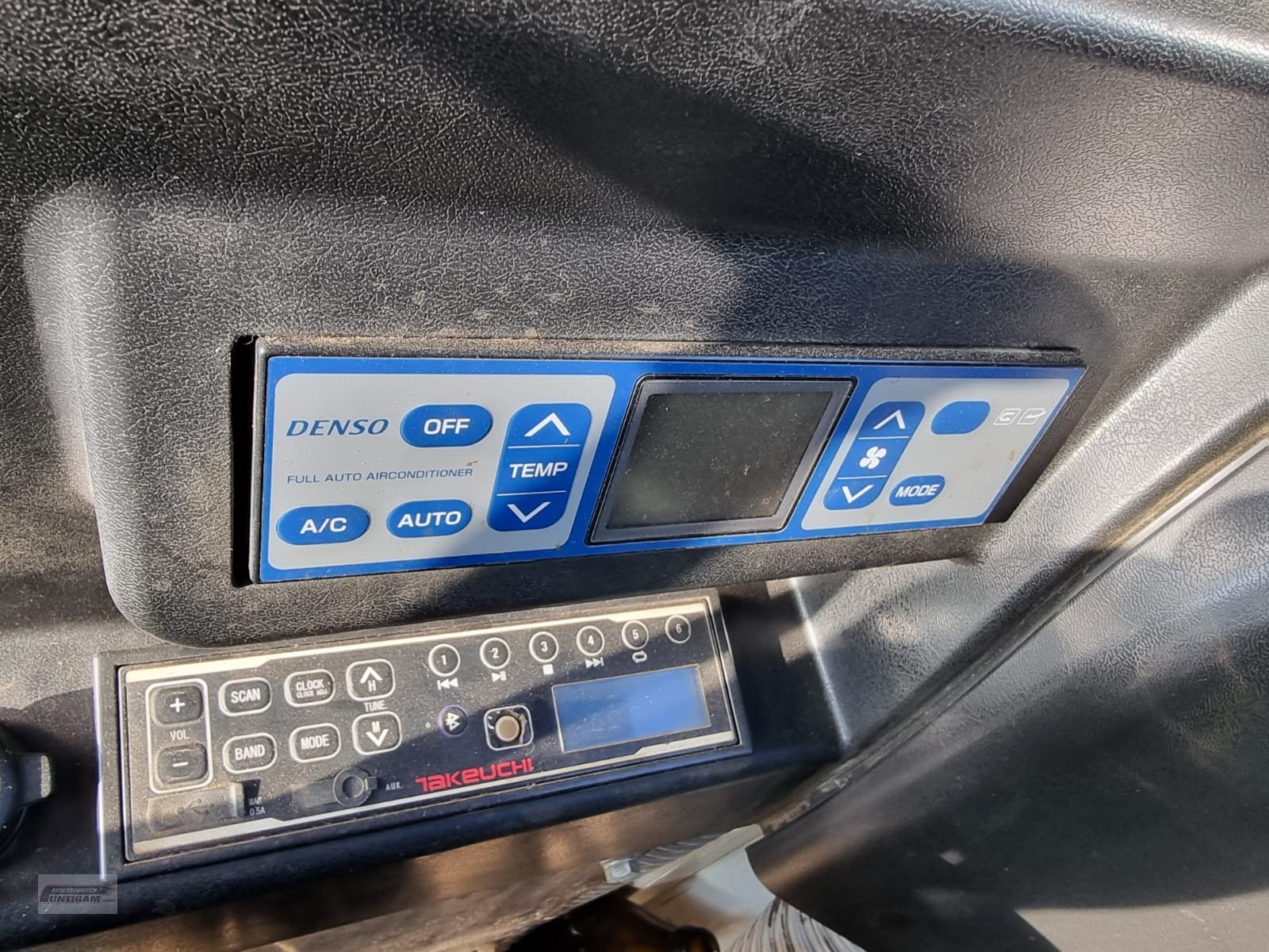 Mobilbagger от тип Takeuchi TB 295 W, Gebrauchtmaschine в Deutsch - Goritz (Снимка 22)