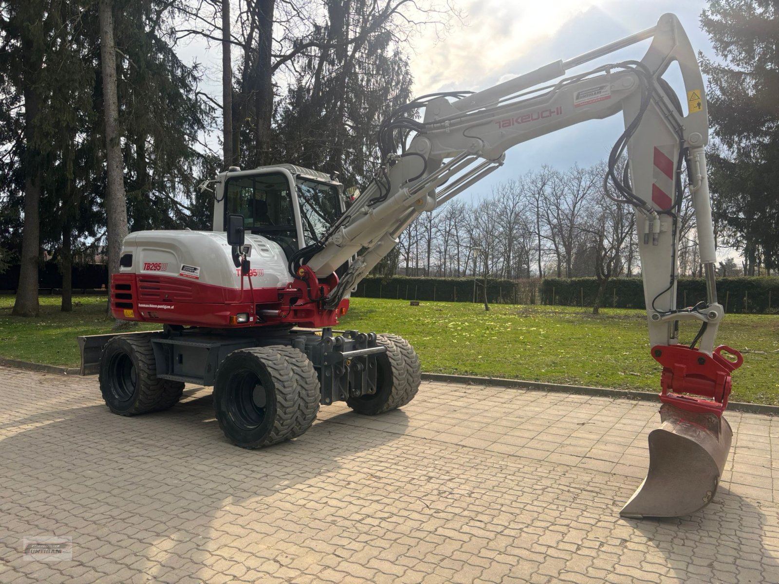 Mobilbagger of the type Takeuchi TB 295 W, Gebrauchtmaschine in Deutsch - Goritz (Picture 4)