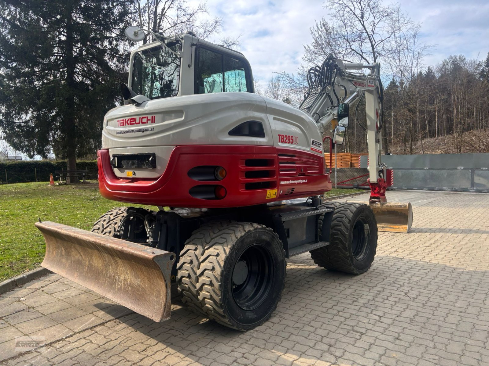 Mobilbagger of the type Takeuchi TB 295 W, Gebrauchtmaschine in Deutsch - Goritz (Picture 8)