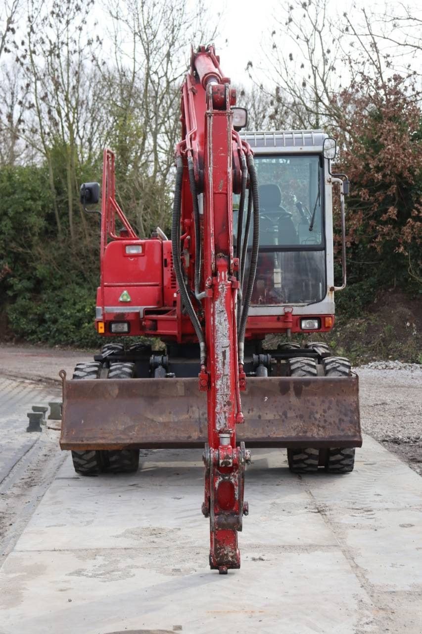 Mobilbagger des Typs Takeuchi TB175W, Gebrauchtmaschine in Antwerpen (Bild 9)
