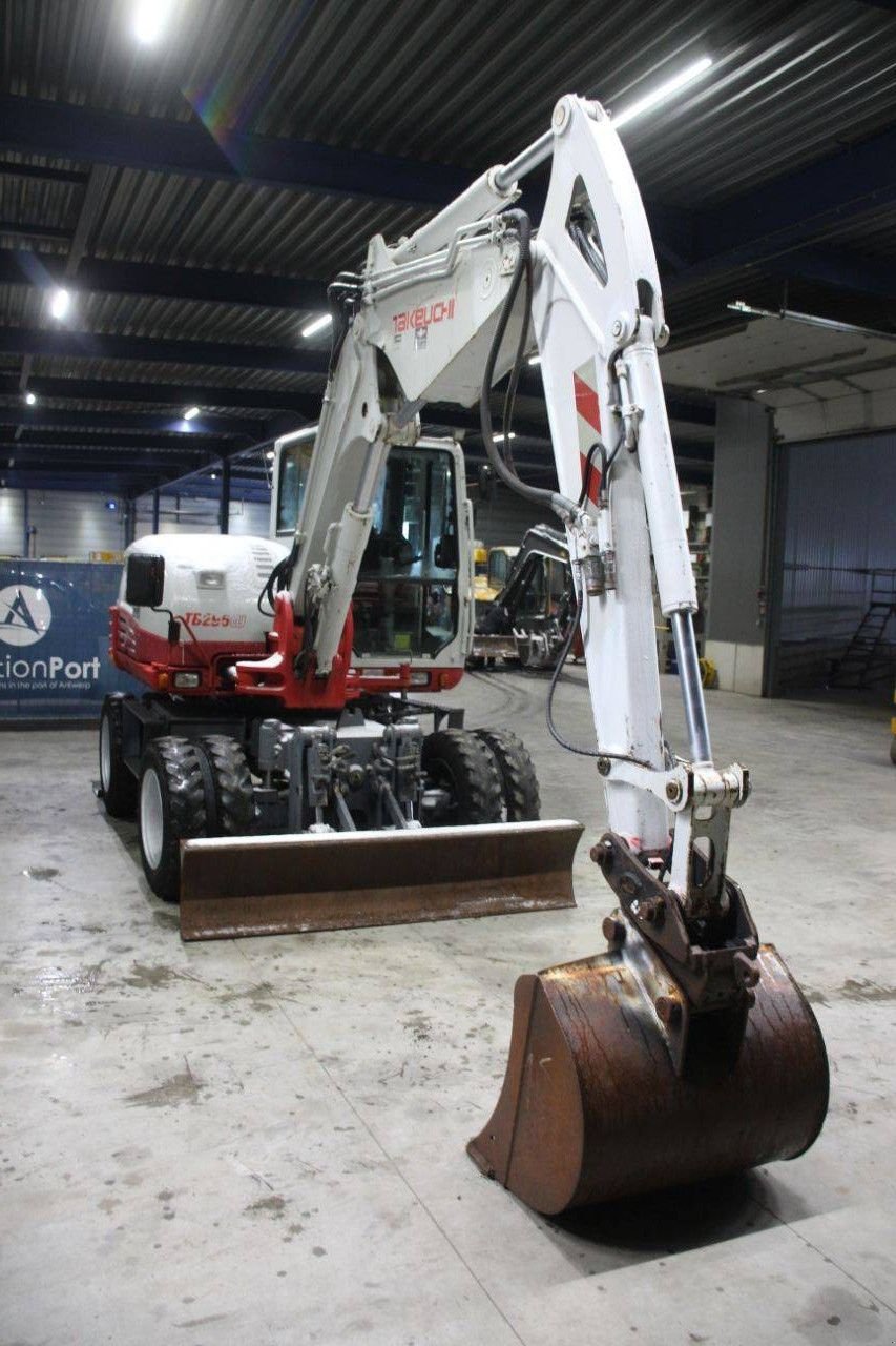 Mobilbagger typu Takeuchi TB295W, Gebrauchtmaschine v Antwerpen (Obrázok 7)