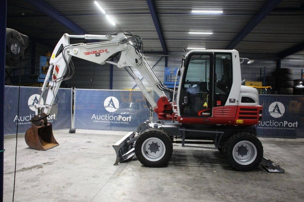 Mobilbagger typu Takeuchi TB295W, Gebrauchtmaschine v Antwerpen (Obrázok 2)