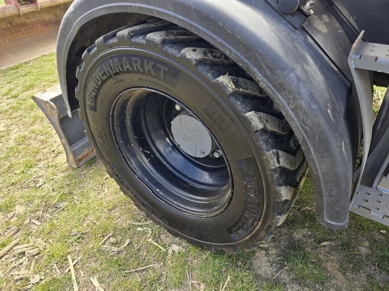Mobilbagger del tipo Takeuchi TB295W, Gebrauchtmaschine en Gabersdorf (Imagen 21)