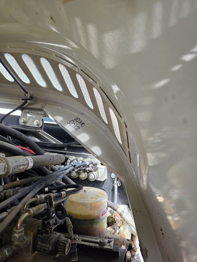 Mobilbagger del tipo Takeuchi TB295W, Gebrauchtmaschine en Gabersdorf (Imagen 16)