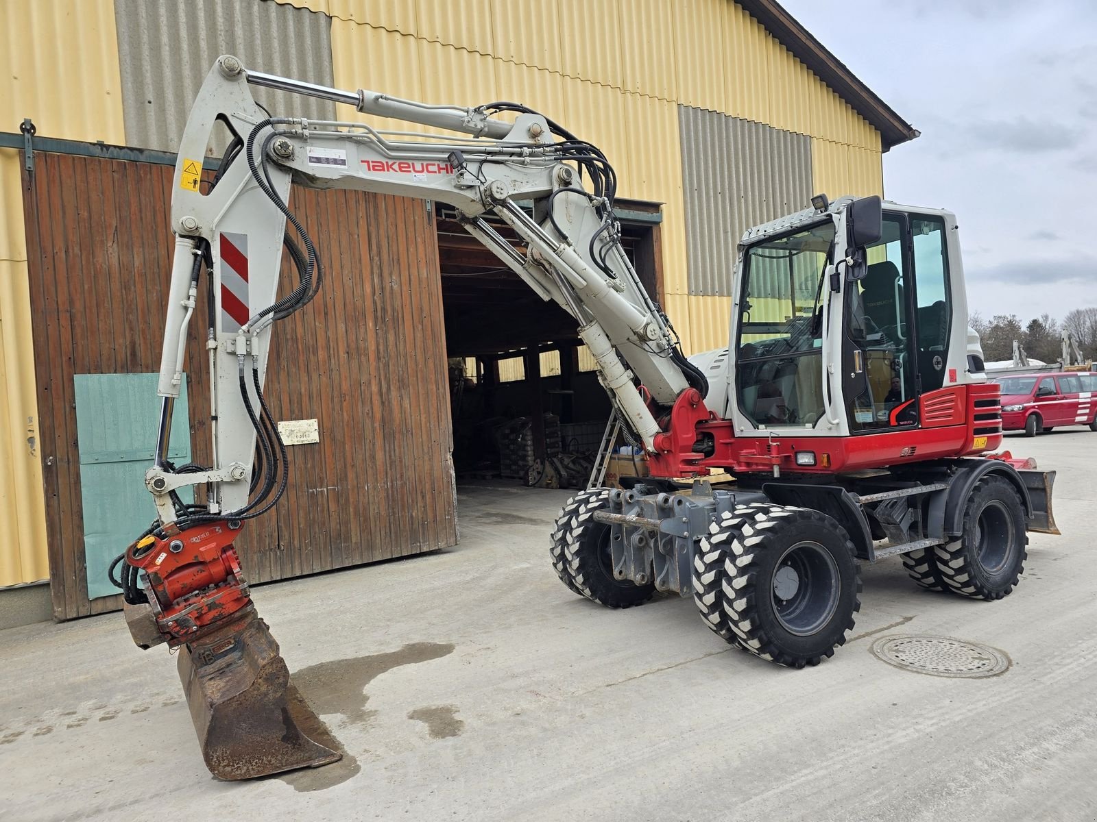 Mobilbagger des Typs Takeuchi TB295W, Gebrauchtmaschine in Gabersdorf (Bild 20)