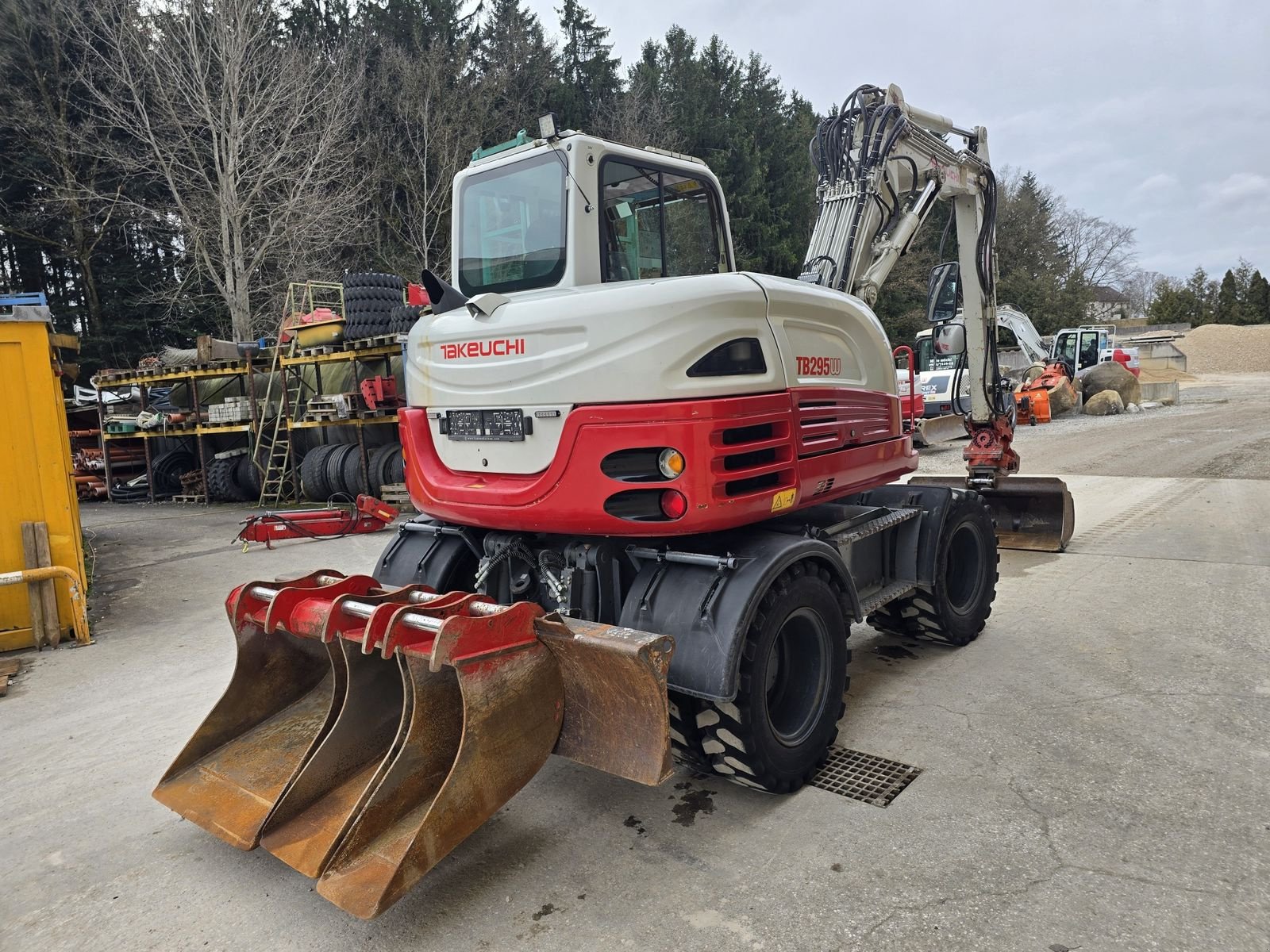 Mobilbagger des Typs Takeuchi TB295W, Gebrauchtmaschine in Gabersdorf (Bild 5)