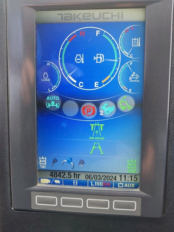 Mobilbagger des Typs Takeuchi TB295W, Gebrauchtmaschine in Westwoud (Bild 8)
