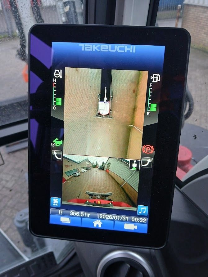 Mobilbagger типа Takeuchi TB395W, Gebrauchtmaschine в Westwoud (Фотография 11)