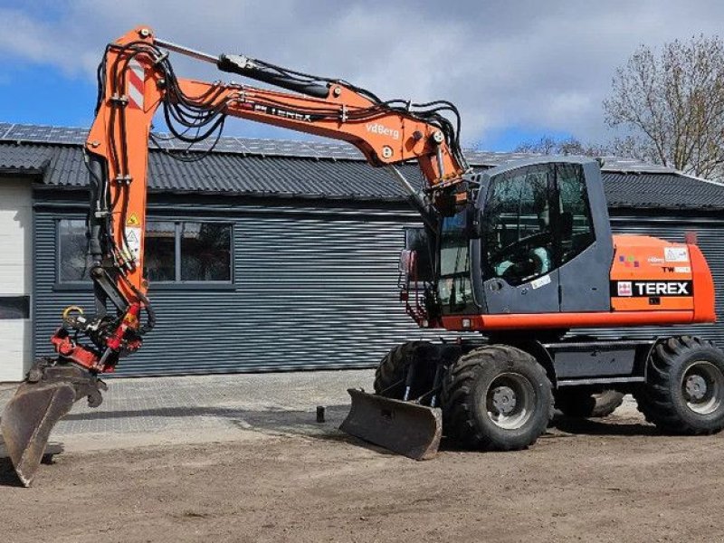 Terex TW 160, Gebrauchtmaschine, Rok výroby: 2010 (Obrázek 1) Mobilbagger typu Terex TW 160, Gebrauchtmaschine v Scharsterbrug (Obrázek 1)