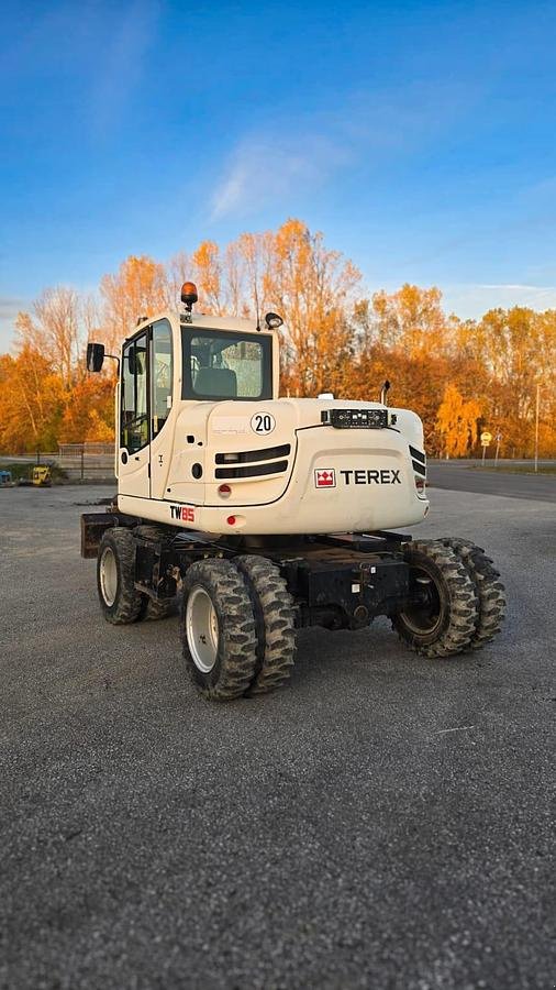 Mobilbagger of the type Terex TW85 Hydraulikbagger, Gebrauchtmaschine in Göpfritz an der Wild (Picture 4)