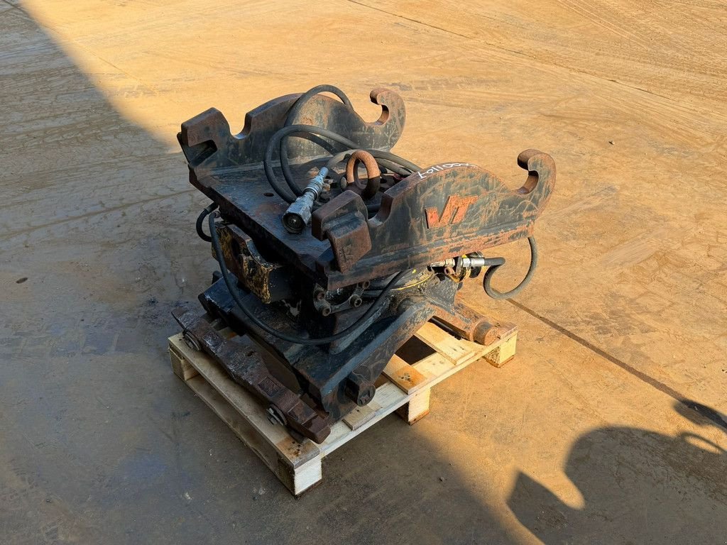 Mobilbagger of the type Verachtert Engcon CW40/CW40 Tilrotator, Gebrauchtmaschine in Velddriel (Picture 4)