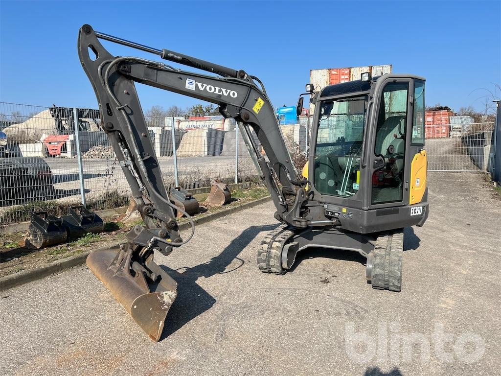 Mobilbagger van het type Volvo EC 35D, Gebrauchtmaschine in Düsseldorf (Foto 1)