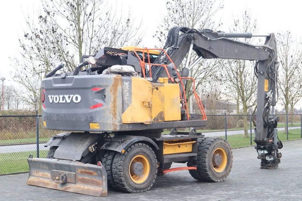Mobilbagger typu Volvo EW160 E OILQUICK ROTOTILT DAMAGE / WORKING CONDITION, Gebrauchtmaschine v Marknesse (Obrázek 7)