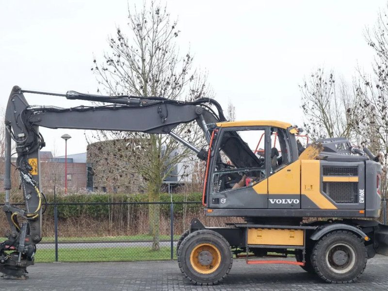 Mobilbagger типа Volvo EW160 E OILQUICK ROTOTILT DAMAGE / WORKING CONDITION, Gebrauchtmaschine в Marknesse