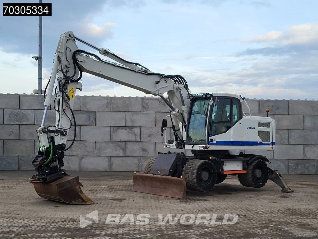 Mobilbagger типа Volvo EW180 E Outriggers + Blade, Gebrauchtmaschine в Veghel (Фотография 2)