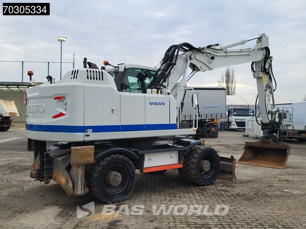 Mobilbagger типа Volvo EW180 E Outriggers + Blade, Gebrauchtmaschine в Veghel (Фотография 10)