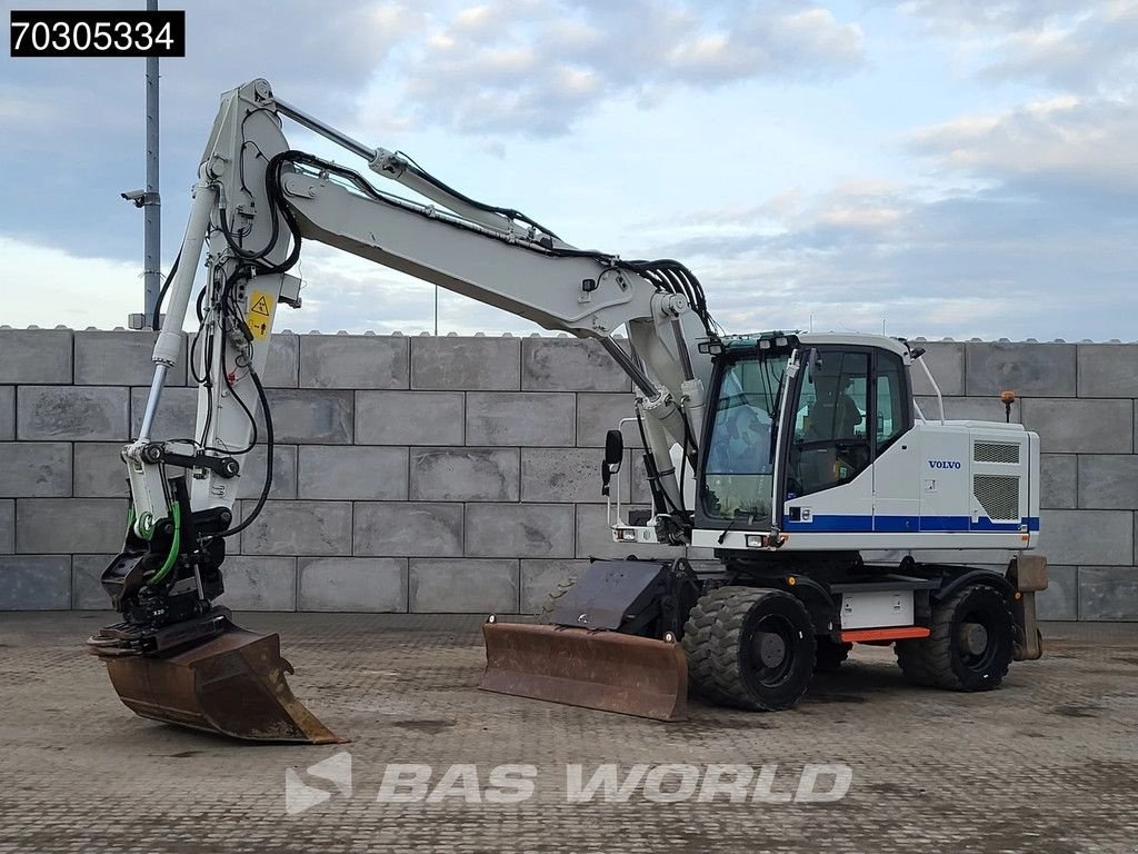 Mobilbagger типа Volvo EW180 E Outriggers + Blade, Gebrauchtmaschine в Veghel (Фотография 3)