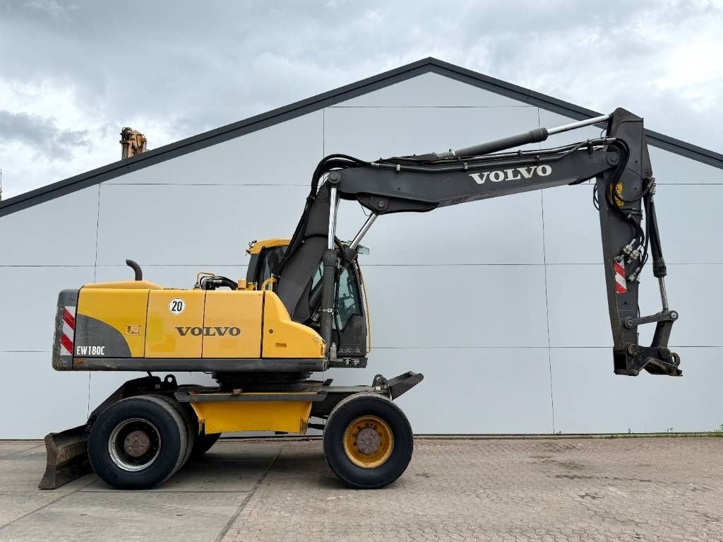Mobilbagger typu Volvo EW180C - Dutch Machine / Triple Boom, Gebrauchtmaschine v Veldhoven (Obrázek 7)