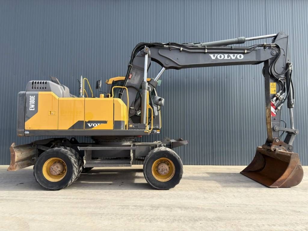 Mobilbagger za tip Volvo EW180E, Gebrauchtmaschine u Venlo (Slika 7)