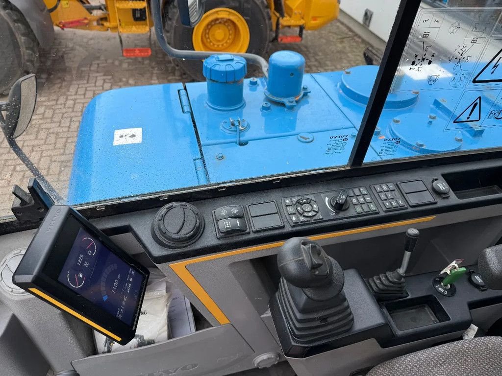 Mobilbagger des Typs Volvo EW60, Gebrauchtmaschine in Doetinchem (Bild 7)