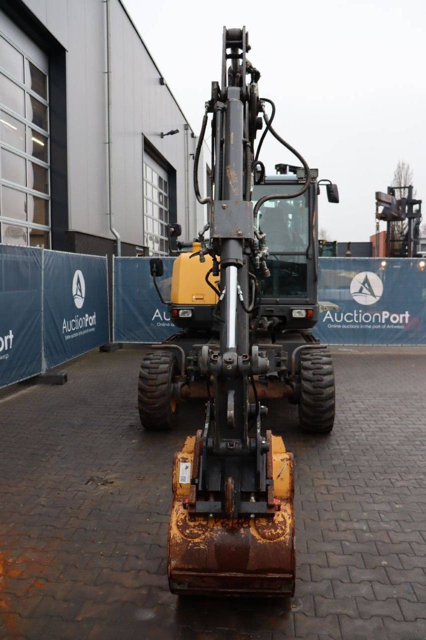 Mobilbagger des Typs Volvo EW60E, Gebrauchtmaschine in Antwerpen (Bild 9)
