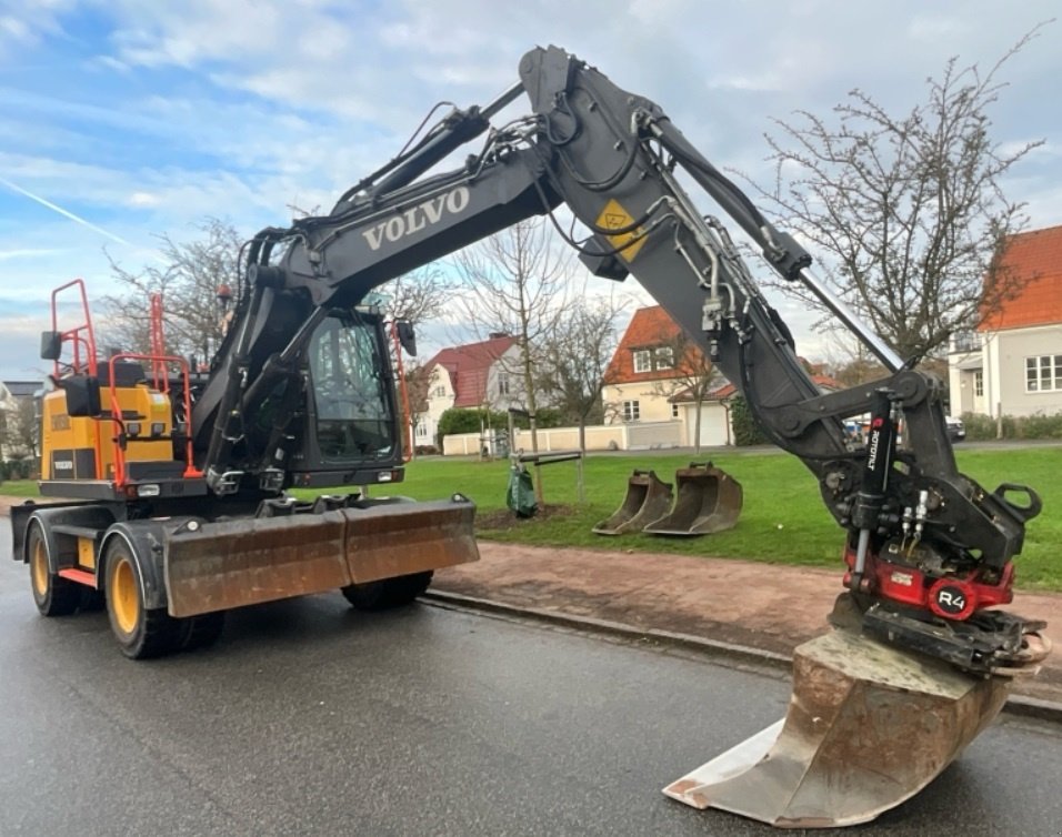 Mobilbagger tipa Volvo EWR130E, Gebrauchtmaschine u Berlin (Slika 1)
