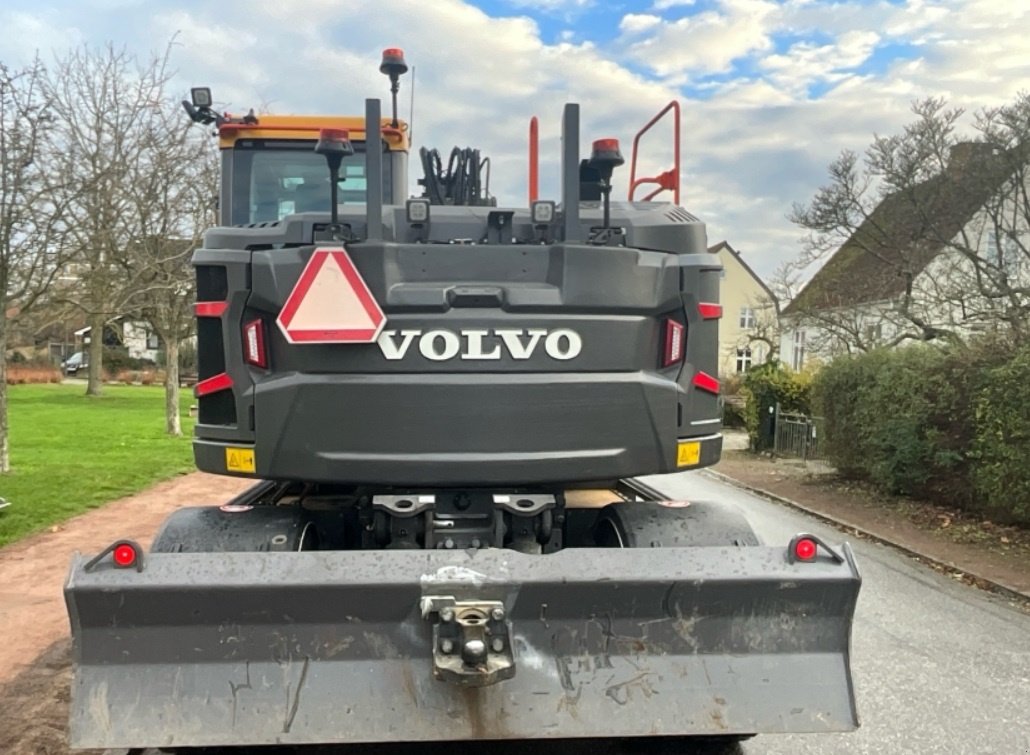 Mobilbagger tipa Volvo EWR130E, Gebrauchtmaschine u Berlin (Slika 2)