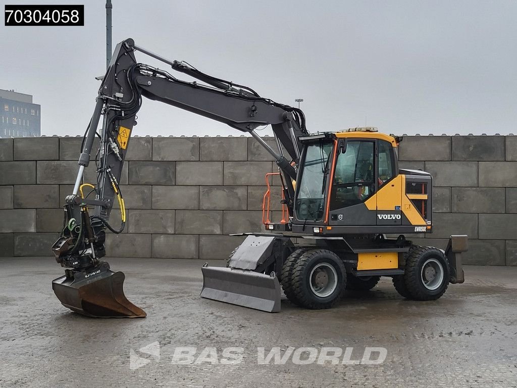 Mobilbagger типа Volvo EWR150 E Outriggers + Blade, Gebrauchtmaschine в Veghel (Фотография 2)