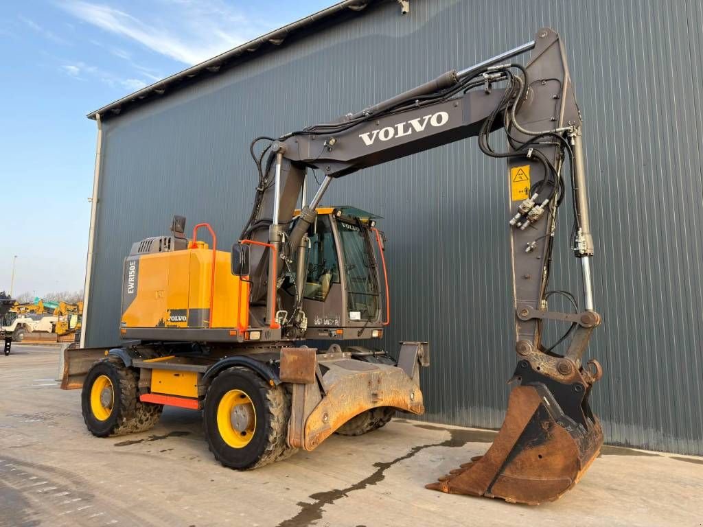 Mobilbagger tip Volvo EWR150E - Stabilizers, Gebrauchtmaschine in Venlo (Poză 4)