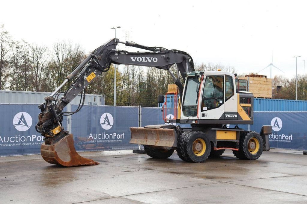 Mobilbagger des Typs Volvo EWR150E, Gebrauchtmaschine in Antwerpen (Bild 10)