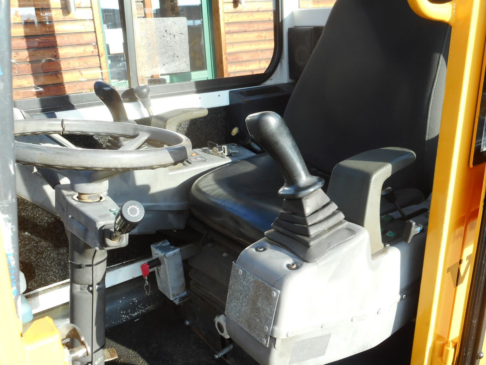 Mobilbagger des Typs Volvo PELJOB EW 50 ( 256 ), Gebrauchtmaschine in St. Nikolai ob Draßling (Bild 10)