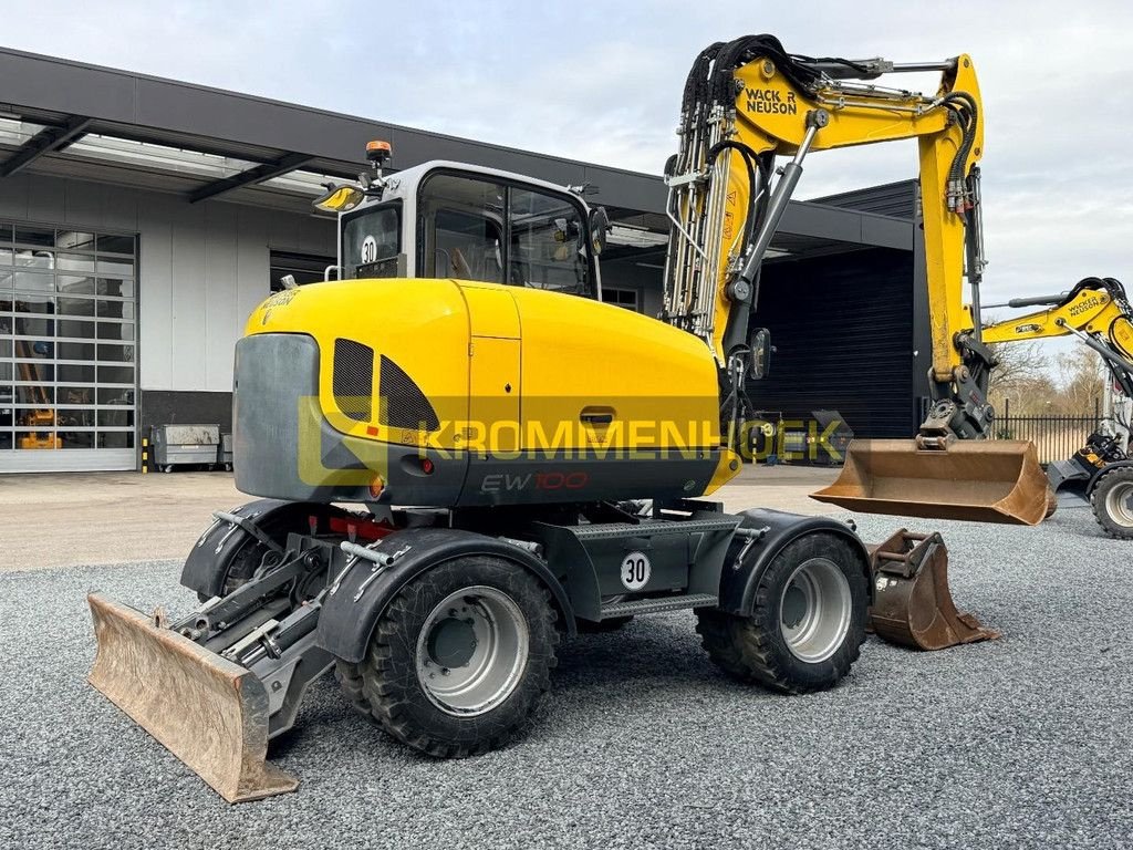 Mobilbagger of the type Wacker Neuson EW 100, Gebrauchtmaschine in Apeldoorn (Picture 6)