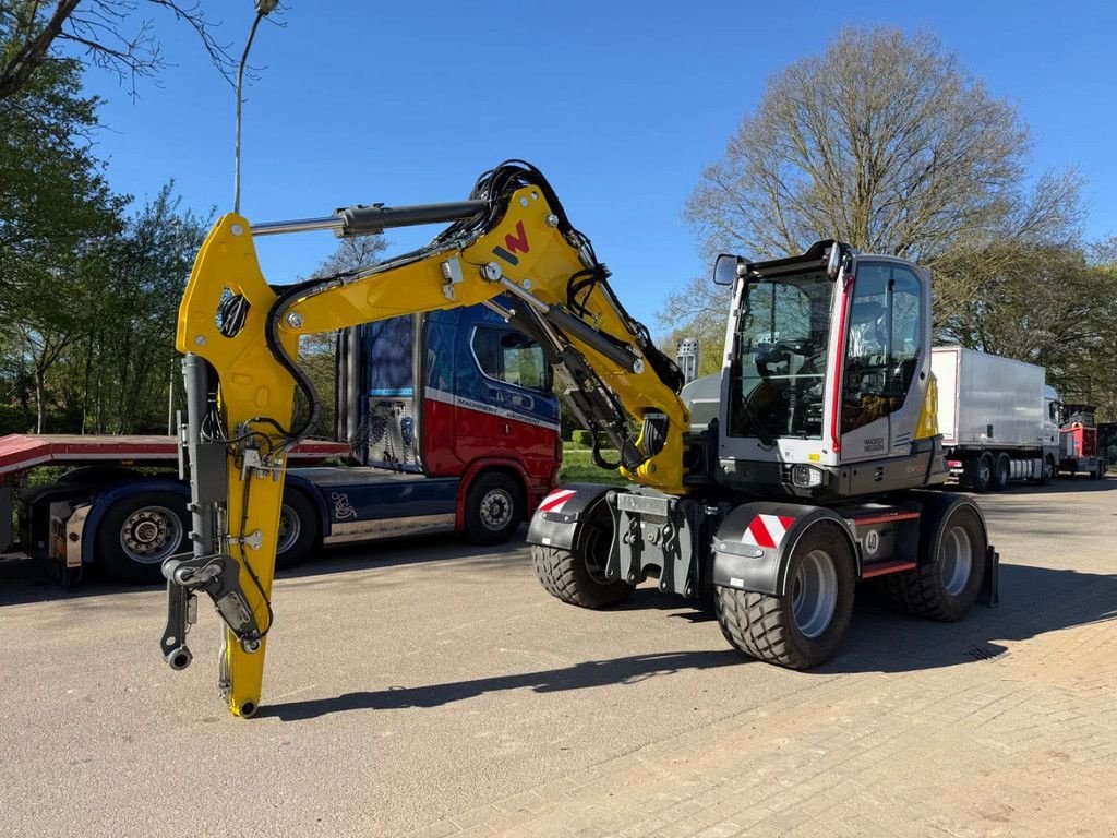 Mobilbagger typu Wacker Neuson EW100, Gebrauchtmaschine v Doetinchem (Obrázek 1)