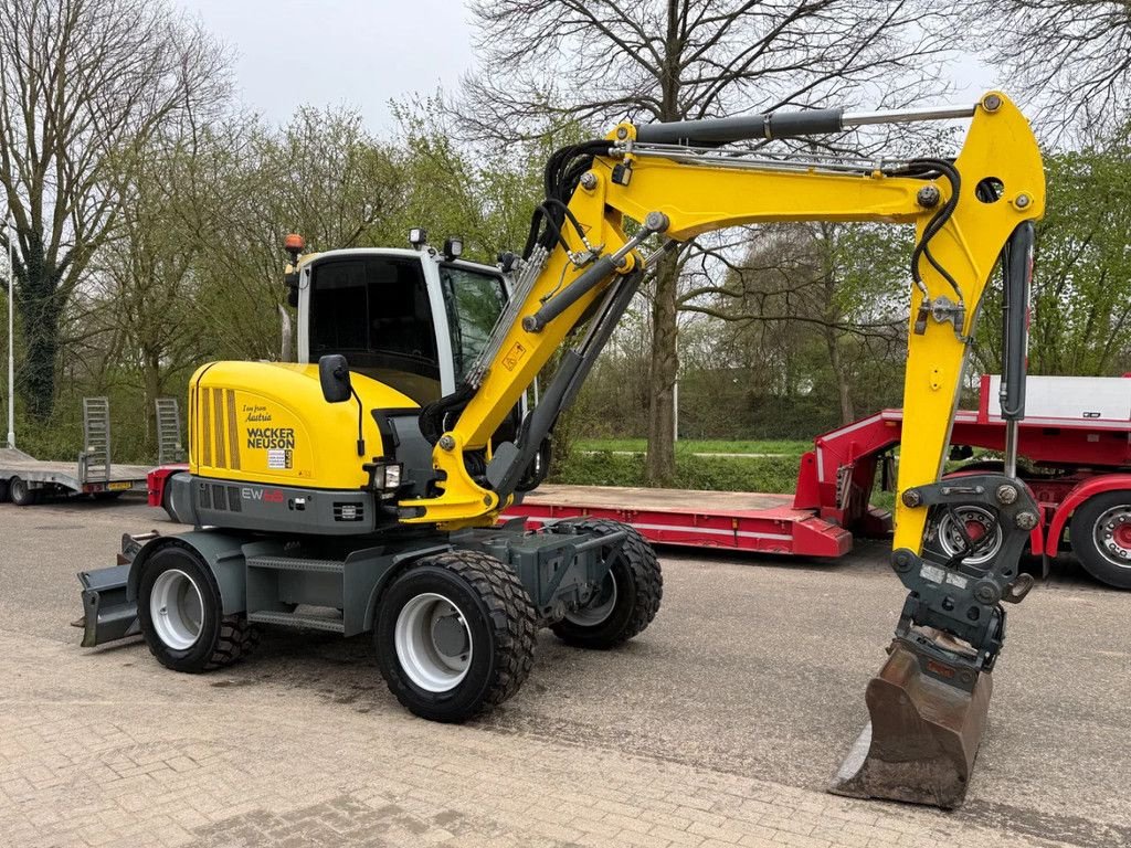 Mobilbagger tip Wacker Neuson EW65, Gebrauchtmaschine in Doetinchem (Poză 7)