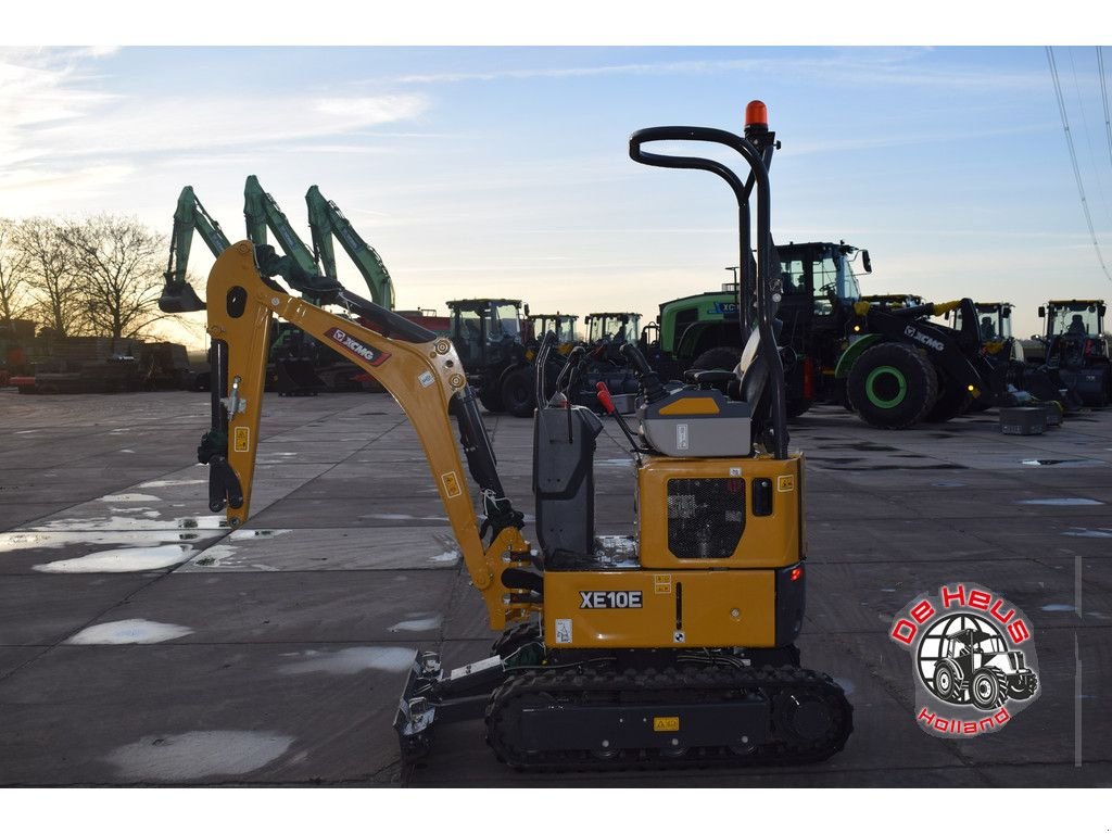 Mobilbagger des Typs XCMG XE10E graafmachine, Neumaschine in MIJNSHEERENLAND (Bild 2)