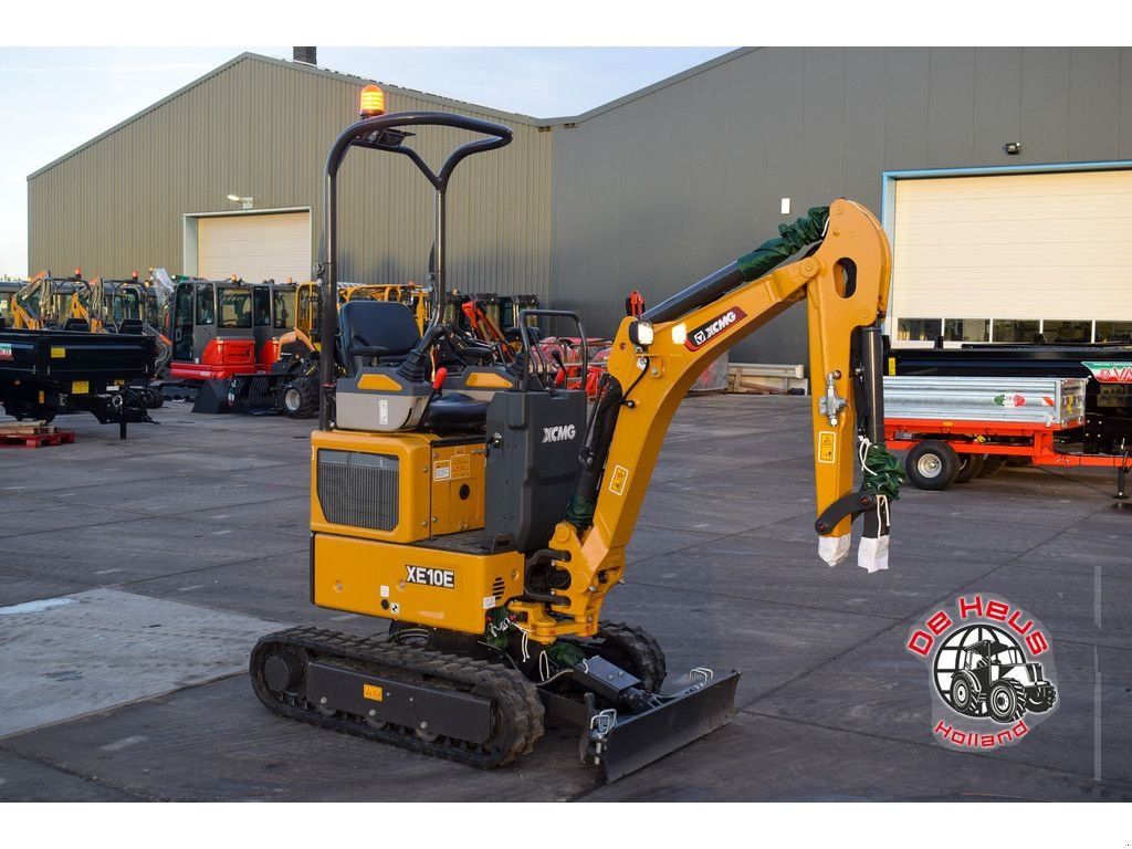 Mobilbagger des Typs XCMG XE10E graafmachine, Neumaschine in MIJNSHEERENLAND (Bild 4)