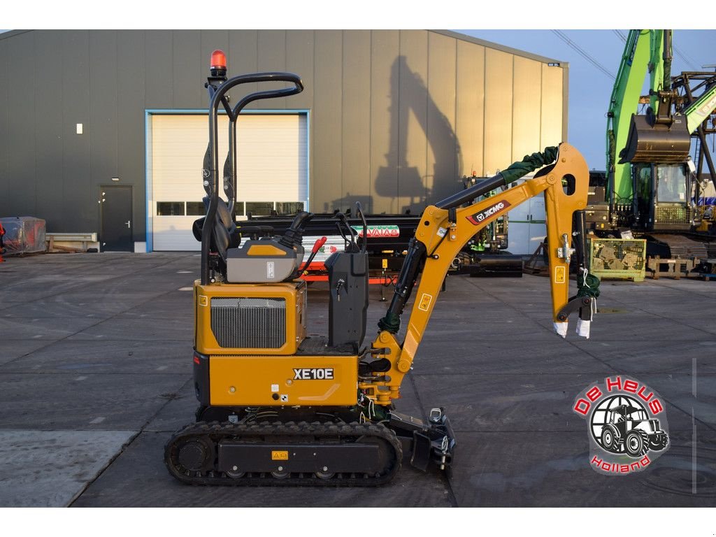 Mobilbagger des Typs XCMG XE10E graafmachine, Neumaschine in MIJNSHEERENLAND (Bild 5)