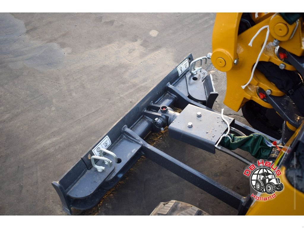 Mobilbagger des Typs XCMG XE10E graafmachine, Neumaschine in MIJNSHEERENLAND (Bild 10)