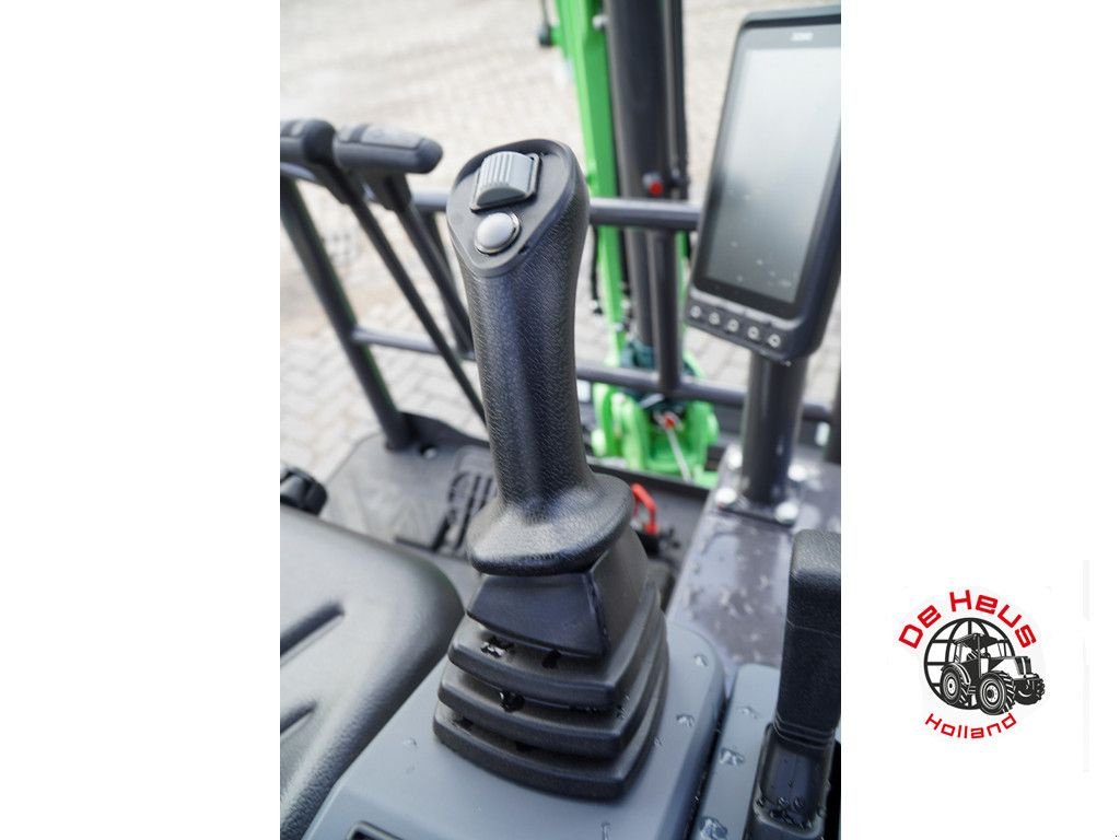 Mobilbagger des Typs XCMG XE19U-Electric, Neumaschine in MIJNSHEERENLAND (Bild 10)