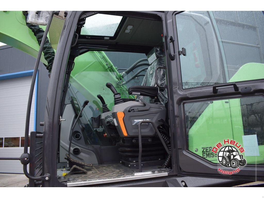 Mobilbagger типа XCMG XE215-EV, Neumaschine в MIJNSHEERENLAND (Фотография 11)