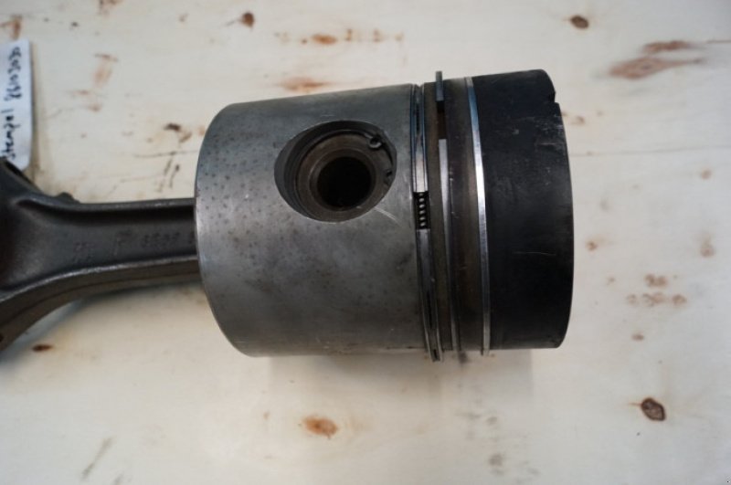 Motor & Motorteile des Typs Ford 2725E, Gebrauchtmaschine in Hemmet (Bild 7)