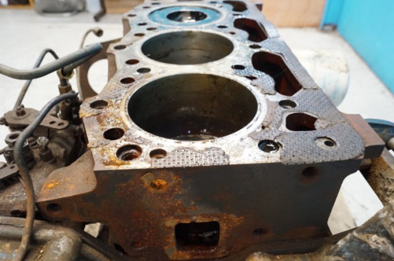 Motor & Motorteile des Typs Ford 4000, Gebrauchtmaschine in Hemmet (Bild 15)