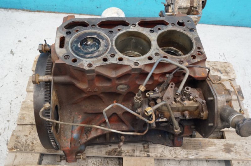 Motor & Motorteile des Typs Ford 4000, Gebrauchtmaschine in Hemmet (Bild 2)