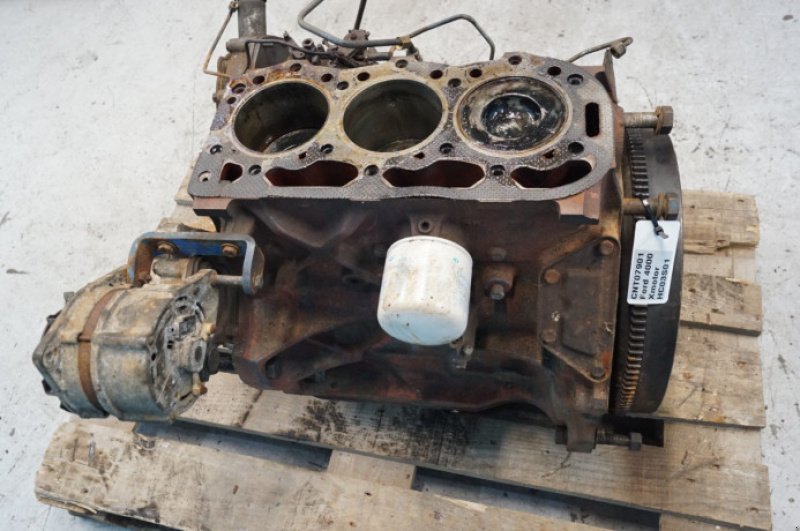 Motor & Motorteile des Typs Ford 4000, Gebrauchtmaschine in Hemmet (Bild 10)